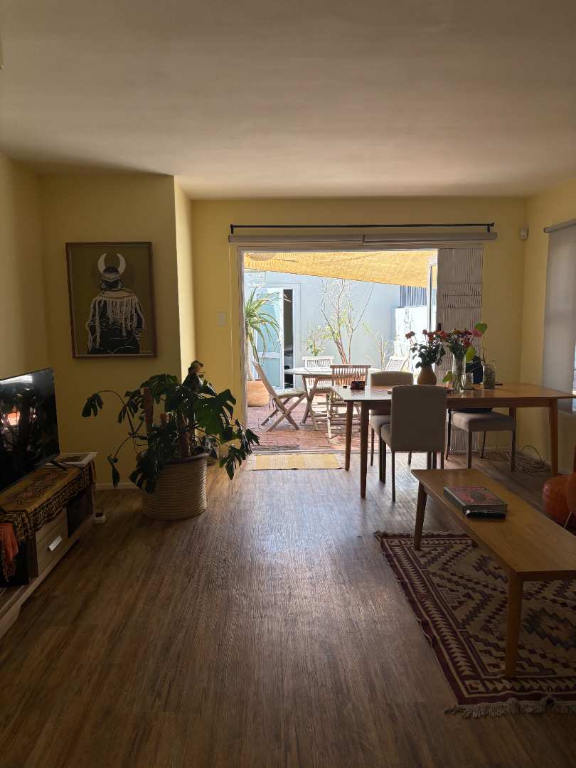 To Let 2 Bedroom Property for Rent in Claremont Western Cape